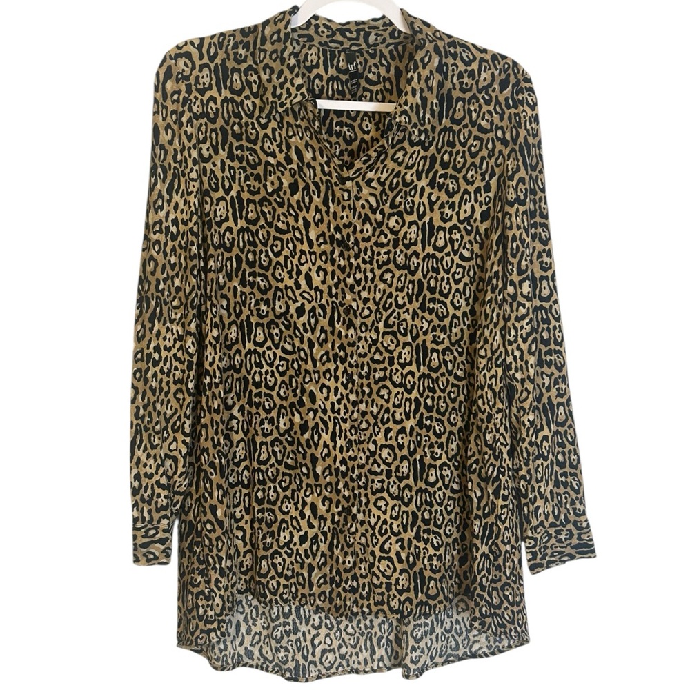 Zara TRF collection women’s size XS button down animal print hi-low shirt blouse